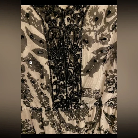 ALICE + OLIVIA Silk Paisley Beaded Dress Size S - Picture 4 of 12